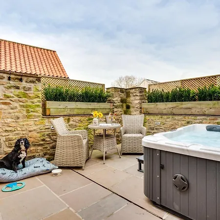 Дом отдыха 1 Bed In Richmond 88589 *