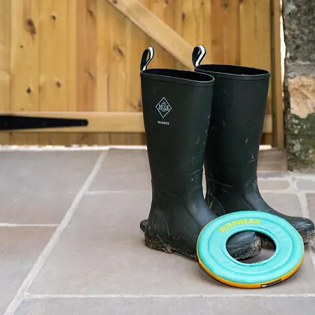 Дом отдыха 1 Bed In Richmond 88589 *